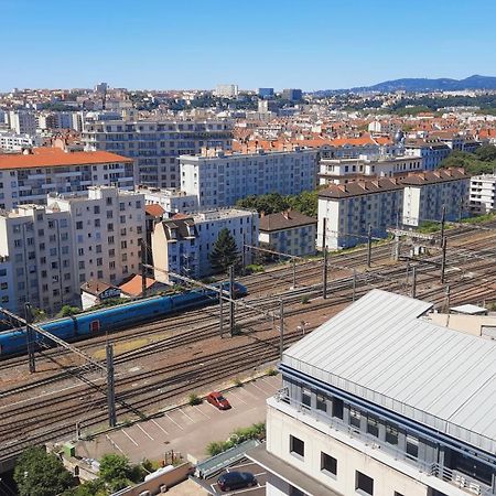 Terrasse De La Gare Apartment Lyon Luaran gambar